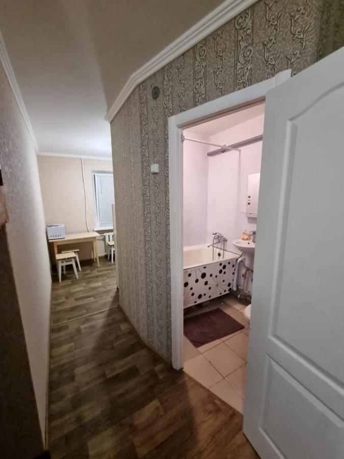 2-Кімнатна Квартира У Центрі На Олександра Поля, Шпиталь, 16Лікарня Ντνιπροπετρόφσκ Εξωτερικό φωτογραφία